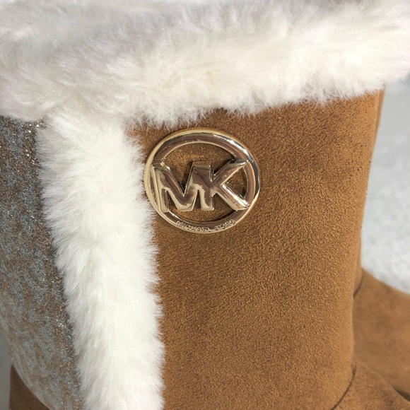 Michael Kors Big Girls Johanna Tinsel Faux Suede Winter Boots - Picture 8 of 11